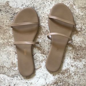 Tkees Gemma sandal in Cocoa Butter size 8